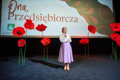 Ona-Przedsiebiorcza-press-110_edit-scaled