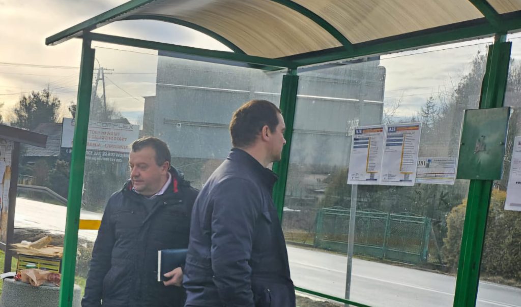 objazd linii komunikacji autobusowej